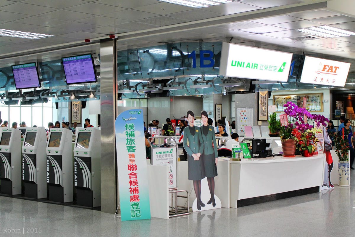 2015.11.07 復興航空 GE240 金門-台北 飛行記錄-ATR 72-600新穎機艙,期盼興航越來越好! - 第6張圖 2015.11.07 復興航空 GE240 金門-台北 飛行記錄-ATR 72-600新穎機艙,期盼興航越來越好!