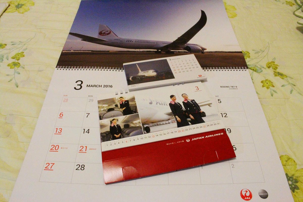 [開箱] 日本航空2016年月曆 － FLEET CALENDAR/ATTENDANT CALENDAR，航空迷夢幻收藏!