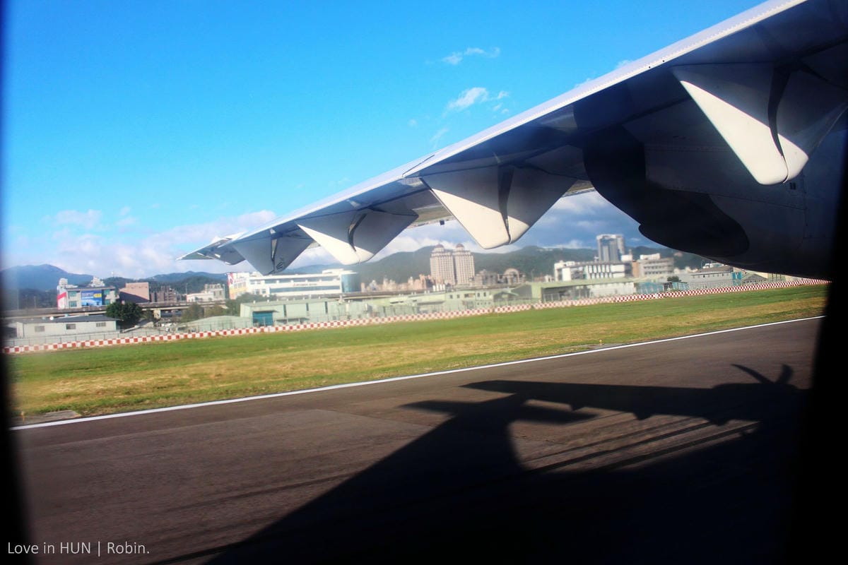 2015.12.05 復興航空 GE013 台北-花蓮 飛行記錄 – 電子用品規範放寬,鏡頭解嚴看見台灣! - 第30張圖 2015.12.05 復興航空 GE013 台北-花蓮 飛行記錄 – 電子用品規範放寬,鏡頭解嚴看見台灣!