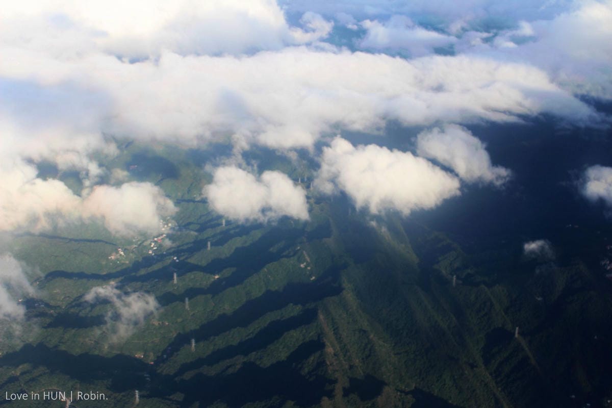 2015.12.05 復興航空 GE013 台北-花蓮 飛行記錄 – 電子用品規範放寬，鏡頭解嚴看見台灣!