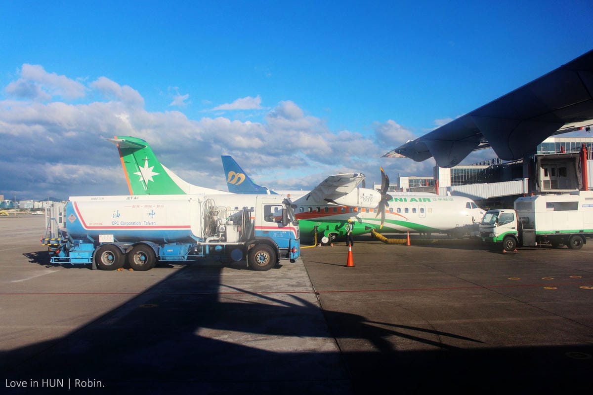 2015.12.05 復興航空 GE013 台北-花蓮 飛行記錄 – 電子用品規範放寬,鏡頭解嚴看見台灣! - 第25張圖 2015.12.05 復興航空 GE013 台北-花蓮 飛行記錄 – 電子用品規範放寬,鏡頭解嚴看見台灣!