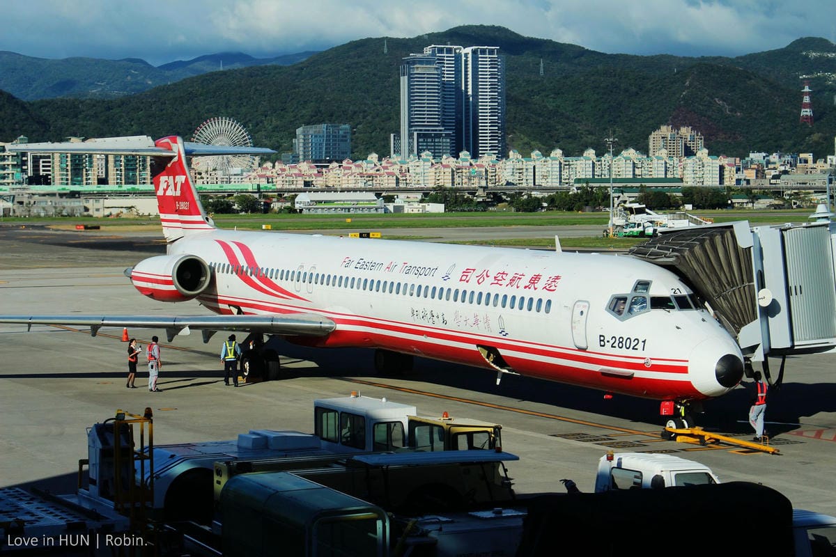 2015.12.05 復興航空 GE013 台北-花蓮 飛行記錄 – 電子用品規範放寬,鏡頭解嚴看見台灣! - 第11張圖 2015.12.05 復興航空 GE013 台北-花蓮 飛行記錄 – 電子用品規範放寬,鏡頭解嚴看見台灣!