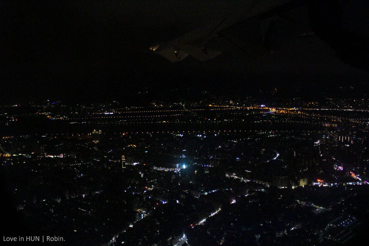 2015.12.06 復興航空 GE020 花蓮-台北 飛行記錄 – 期待每一趟幸福旅程!