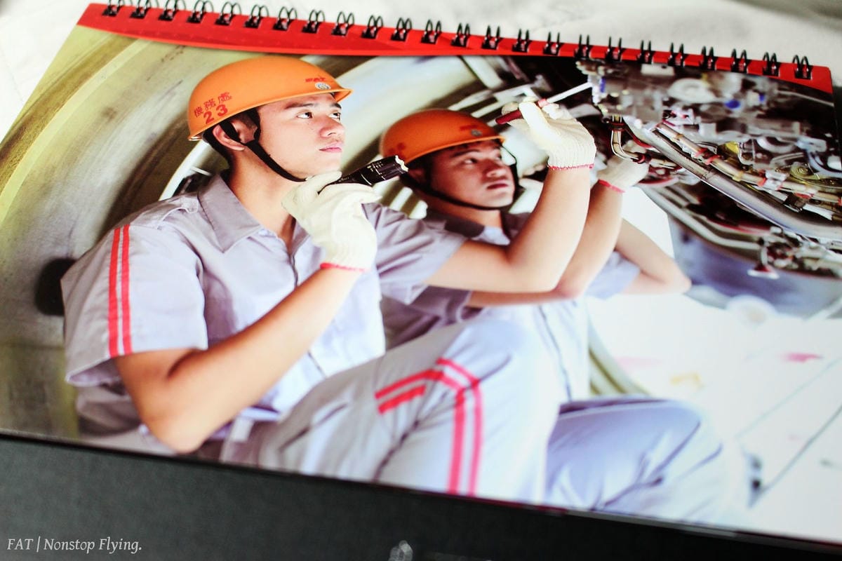 [開箱] 遠東航空 2016年月曆–NEW LOOK。迎接新遠航。新氣象!