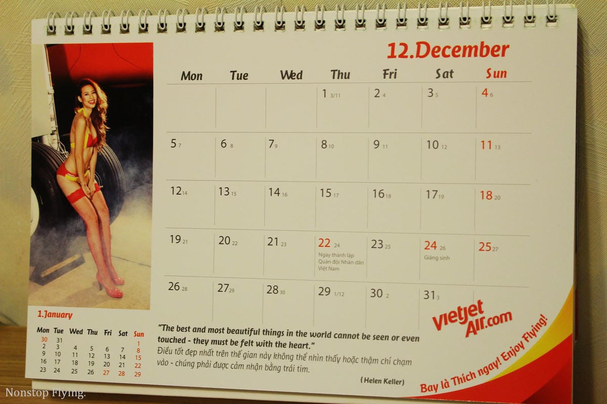 [開箱] 越捷航空 2016年月曆 – 乘客瘋搶、史上最火辣，看了讓人鼻血直流的航空公司月曆!