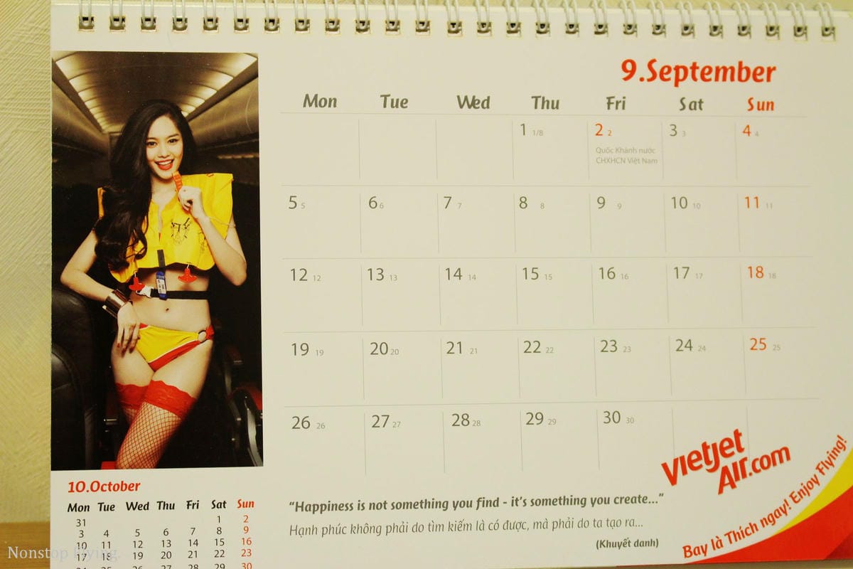 [開箱] 越捷航空 2016年月曆 – 乘客瘋搶、史上最火辣，看了讓人鼻血直流的航空公司月曆!