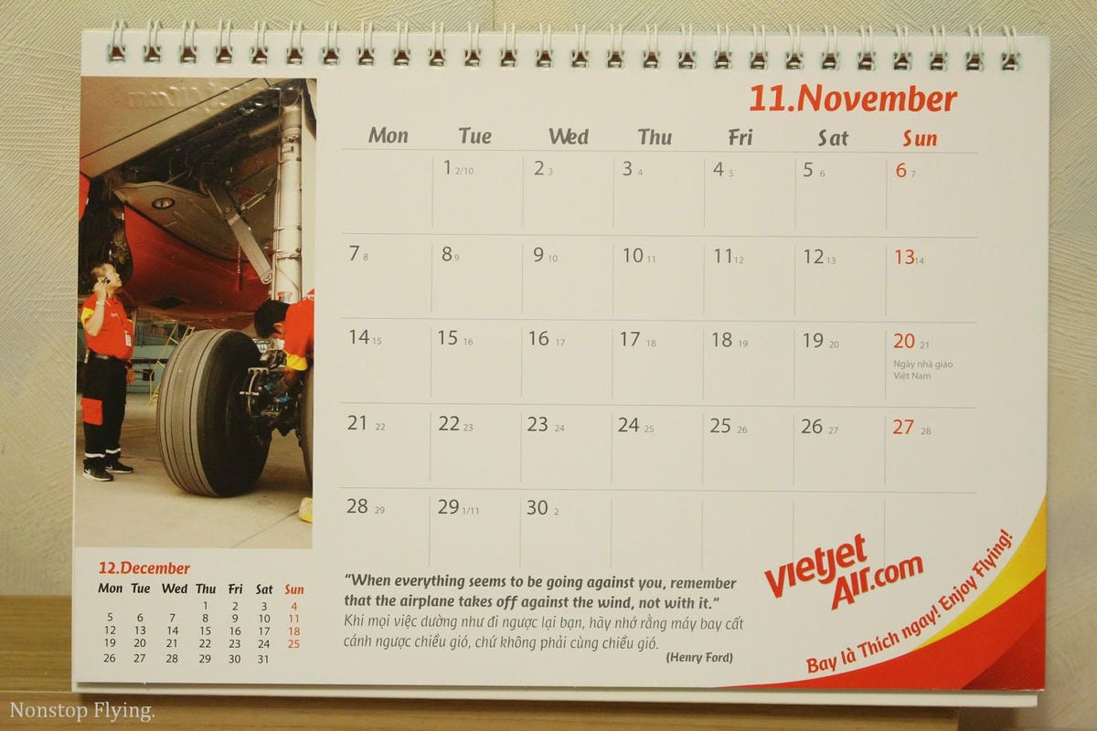 [開箱] 越捷航空 2016年月曆 – 乘客瘋搶、史上最火辣，看了讓人鼻血直流的航空公司月曆!