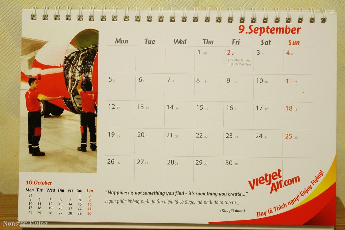 [開箱] 越捷航空 2016年月曆 – 乘客瘋搶、史上最火辣，看了讓人鼻血直流的航空公司月曆!
