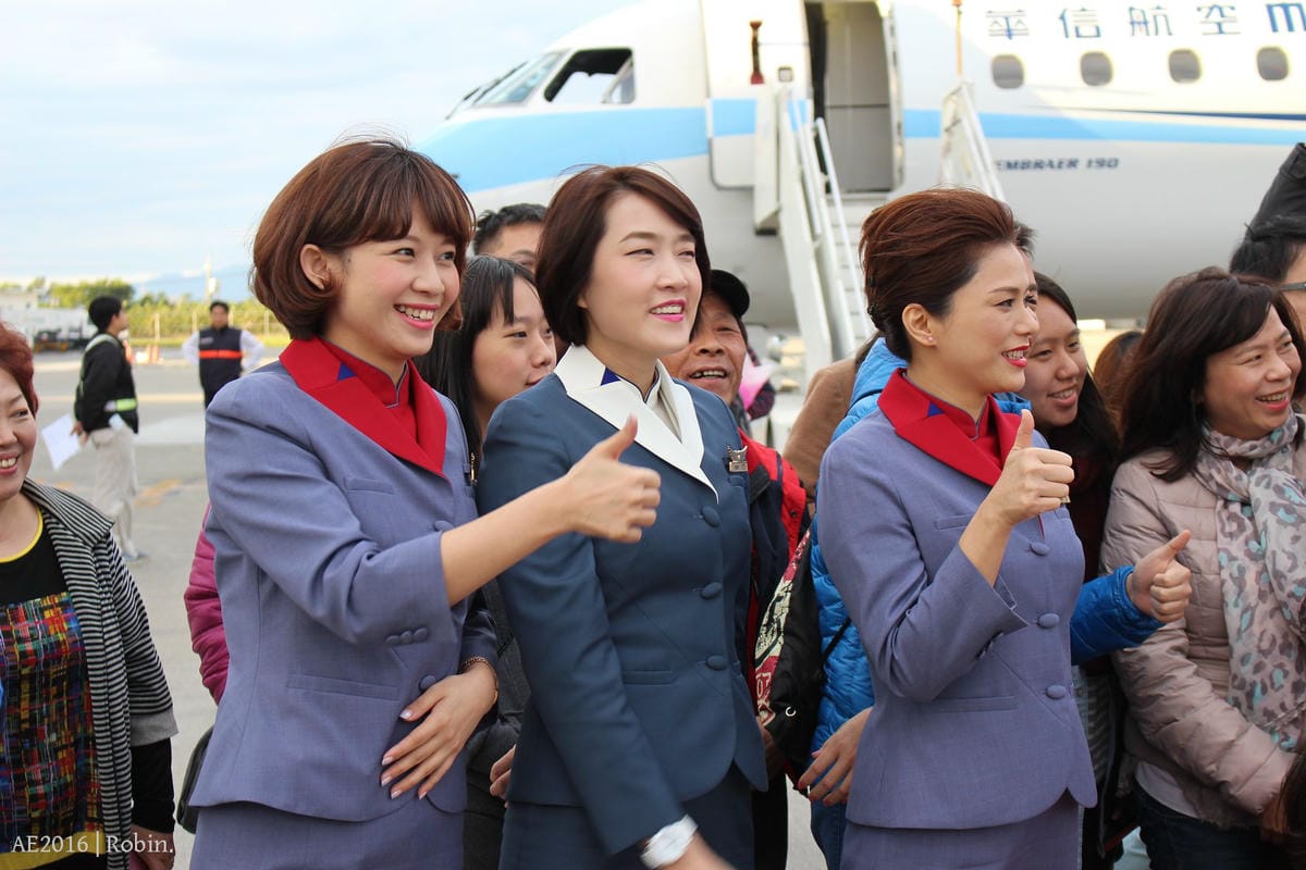 【華信航空2016~幸福曙光專機】飛行記錄 – 領先地面迎最美日出，空中看見台灣!