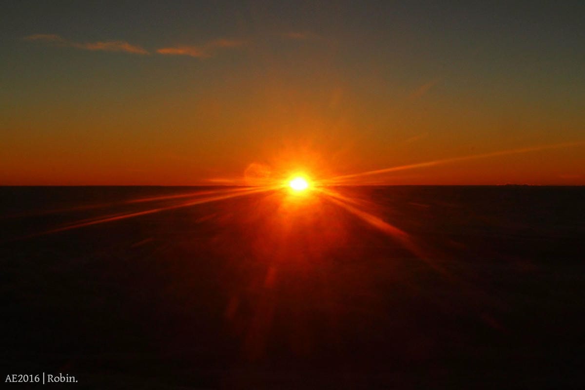 【華信航空2016~幸福曙光專機】飛行記錄 – 領先地面迎最美日出，空中看見台灣!