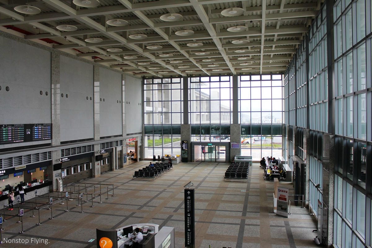 [苗栗租車旅遊] AVIS安維斯租車 高鐵苗栗站新開幕，體驗KIA morning都會時尚新車款! (含流程簡介、專屬優惠碼)