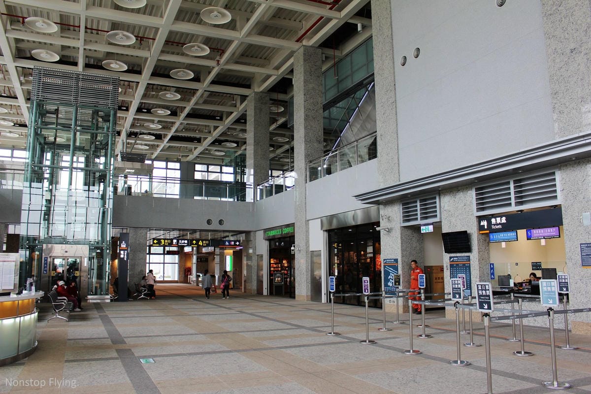 [苗栗租車旅遊] AVIS安維斯租車 高鐵苗栗站新開幕，體驗KIA morning都會時尚新車款! (含流程簡介、專屬優惠碼)