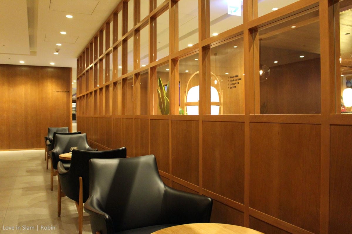 國泰航空台北貴賓室初體驗,桃園機場最大單一貴賓室,牛肉麵、珍奶、港點,多樣現做餐點飲料與放鬆空間! - 第29張圖 國泰航空台北貴賓室初體驗,桃園機場最大單一貴賓室,牛肉麵、珍奶、港點,多樣現做餐點飲料與放鬆空間!