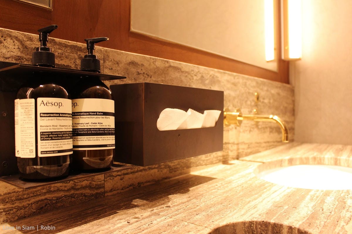 國泰航空台北貴賓室初體驗,桃園機場最大單一貴賓室,牛肉麵、珍奶、港點,多樣現做餐點飲料與放鬆空間! - 第63張圖 國泰航空台北貴賓室初體驗,桃園機場最大單一貴賓室,牛肉麵、珍奶、港點,多樣現做餐點飲料與放鬆空間!