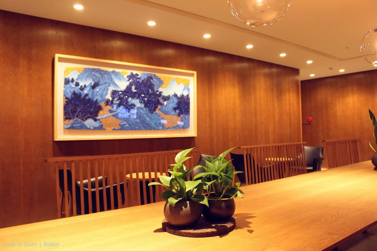 國泰航空台北貴賓室初體驗,桃園機場最大單一貴賓室,牛肉麵、珍奶、港點,多樣現做餐點飲料與放鬆空間! - 第30張圖 國泰航空台北貴賓室初體驗,桃園機場最大單一貴賓室,牛肉麵、珍奶、港點,多樣現做餐點飲料與放鬆空間!