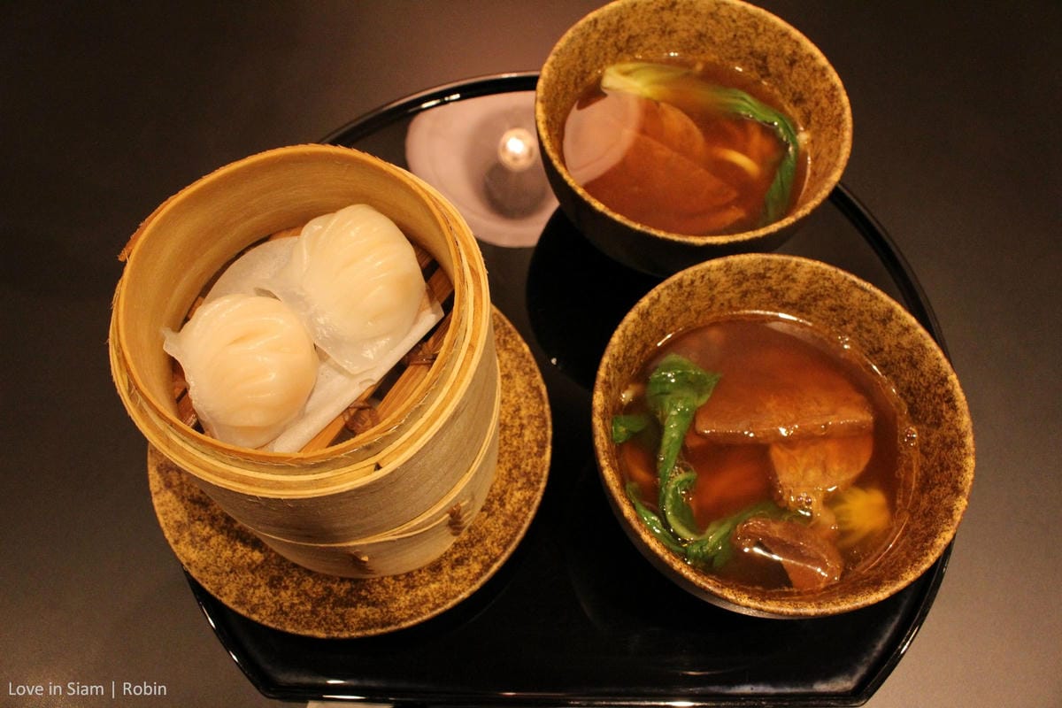 國泰航空台北貴賓室初體驗,桃園機場最大單一貴賓室,牛肉麵、珍奶、港點,多樣現做餐點飲料與放鬆空間! - 第40張圖 國泰航空台北貴賓室初體驗,桃園機場最大單一貴賓室,牛肉麵、珍奶、港點,多樣現做餐點飲料與放鬆空間!