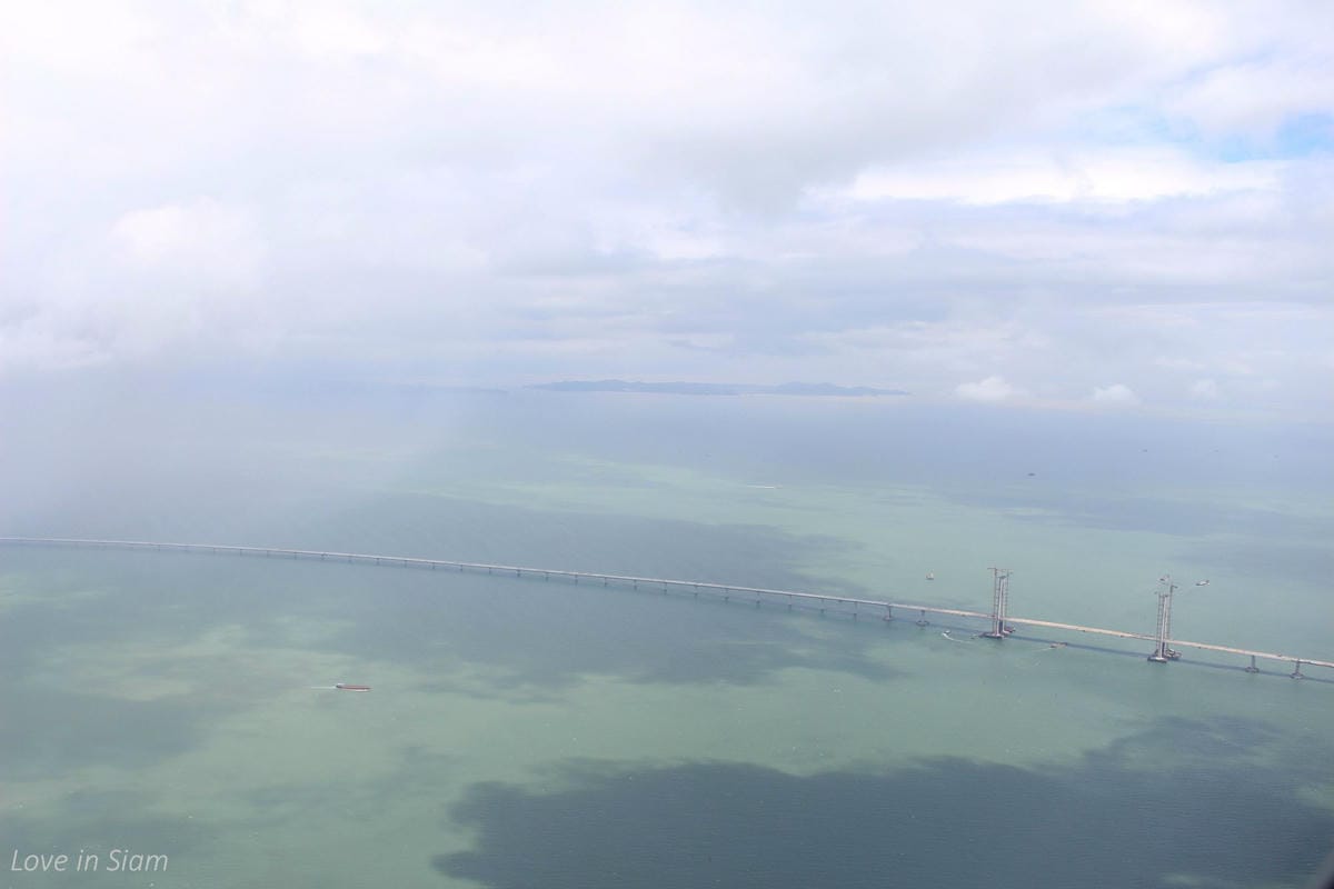 2016.05.27 國泰航空 CX407 台北-香港 商務艙飛行記錄-A330新地區性商務艙、完整服務、餐點介紹 - 第72張圖 2016.05.27 國泰航空 CX407 台北-香港 商務艙飛行記錄-A330新地區性商務艙、完整服務、餐點介紹