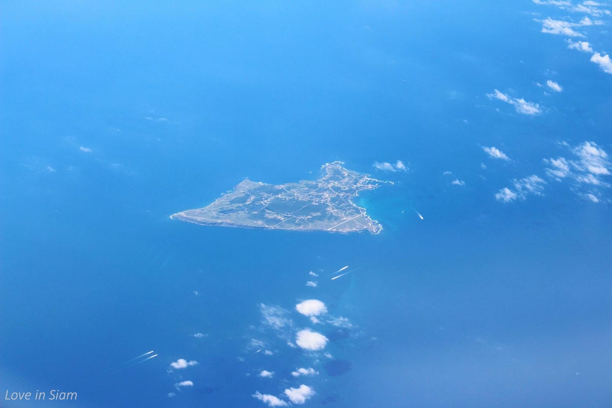 2016.05.27 國泰航空 CX407 台北-香港 商務艙飛行記錄-A330新地區性商務艙、完整服務、餐點介紹 - 第61張圖 2016.05.27 國泰航空 CX407 台北-香港 商務艙飛行記錄-A330新地區性商務艙、完整服務、餐點介紹