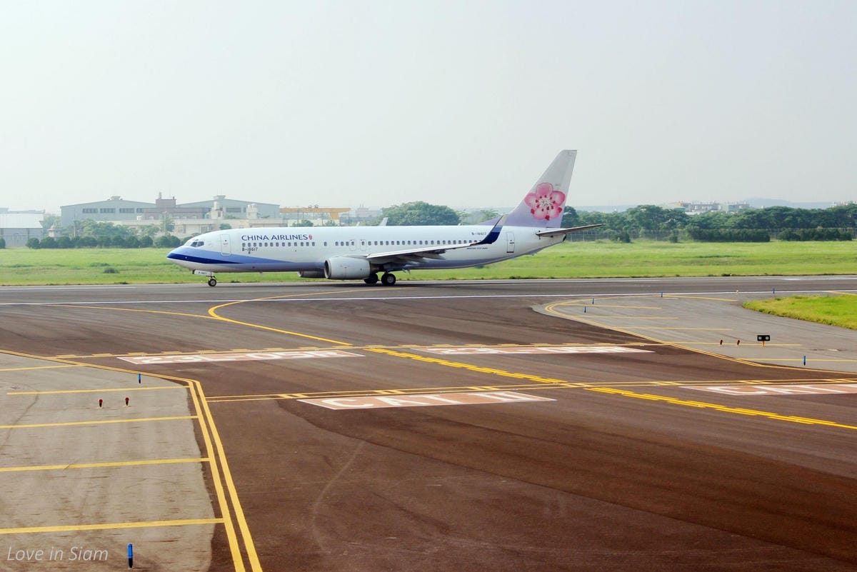 2016.05.27 國泰航空 CX407 台北-香港 商務艙飛行記錄-A330新地區性商務艙、完整服務、餐點介紹 - 第41張圖 2016.05.27 國泰航空 CX407 台北-香港 商務艙飛行記錄-A330新地區性商務艙、完整服務、餐點介紹