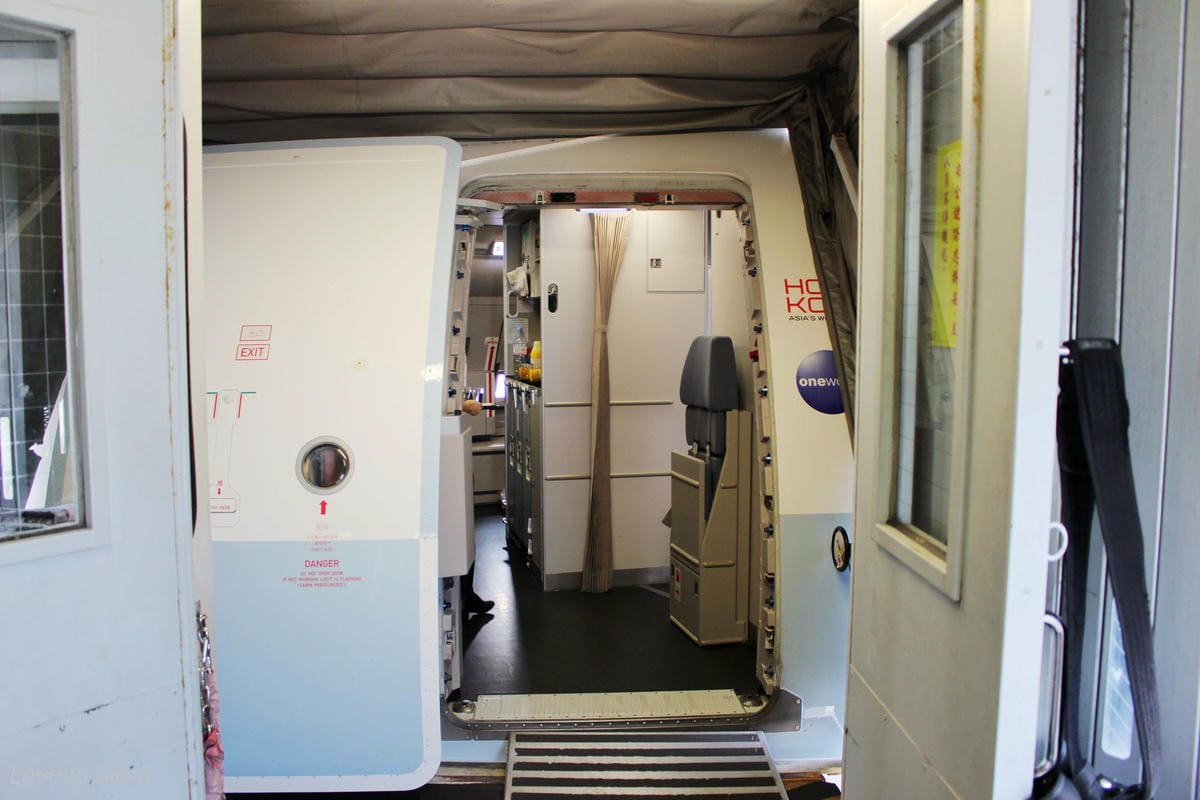 2016.05.27 國泰航空 CX407 台北-香港 商務艙飛行記錄-A330新地區性商務艙、完整服務、餐點介紹 - 第7張圖 2016.05.27 國泰航空 CX407 台北-香港 商務艙飛行記錄-A330新地區性商務艙、完整服務、餐點介紹