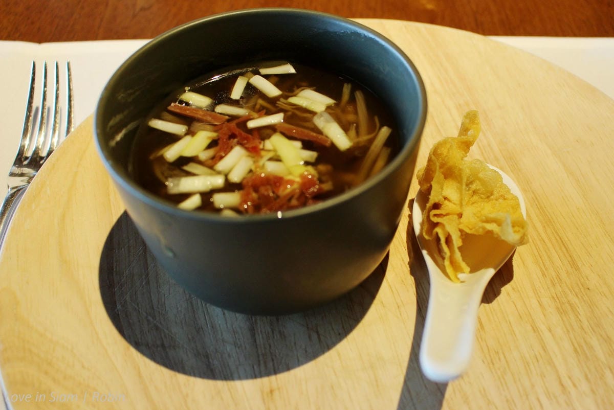 國泰航空 香港 玉衡堂頭等貴賓室-中西美食、足部按摩,五感豪華體驗國泰最新、最高等級旗艦貴賓室! - 第14張圖 國泰航空 香港 玉衡堂頭等貴賓室-中西美食、足部按摩,五感豪華體驗國泰最新、最高等級旗艦貴賓室!