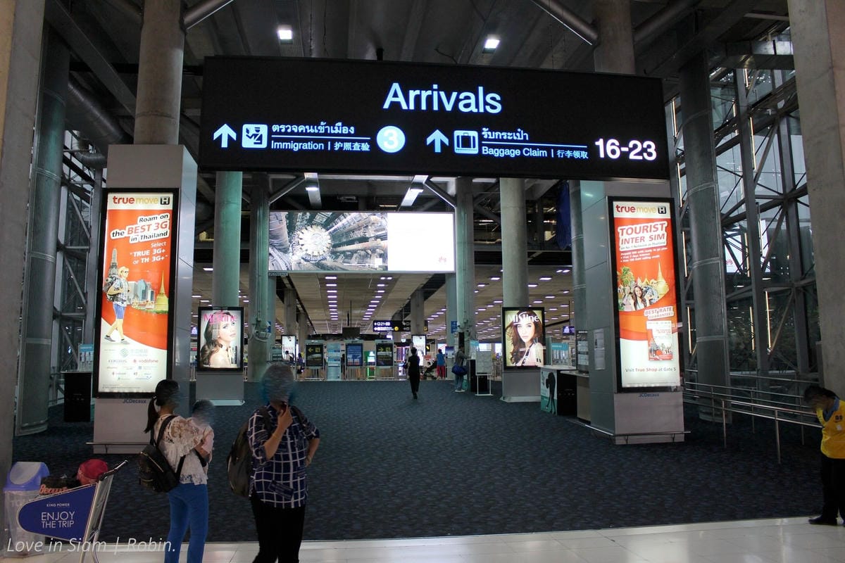 2016.05.27 國泰航空 CX701 香港-曼谷 77W頭等艙飛行記錄-詳盡服務、餐點介紹,帶你吃飽喝足躺著飛! - 第77張圖 2016.05.27 國泰航空 CX701 香港-曼谷 77W頭等艙飛行記錄-詳盡服務、餐點介紹,帶你吃飽喝足躺著飛!