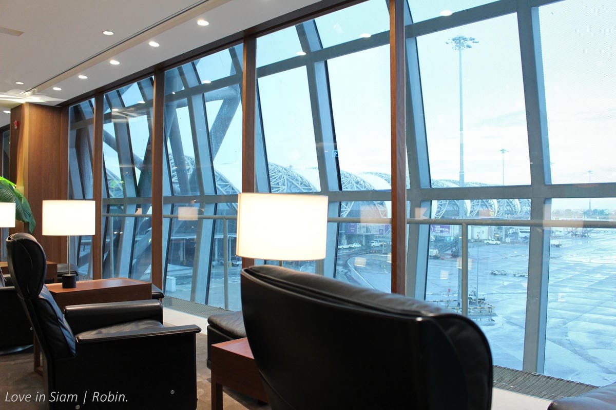 國泰航空曼谷貴賓室 -2015年全新開幕,現做麵點、特調飲料、沙發椅遠眺跑道,如家般舒適。 - 第47張圖 國泰航空曼谷貴賓室 -2015年全新開幕,現做麵點、特調飲料、沙發椅遠眺跑道,如家般舒適。