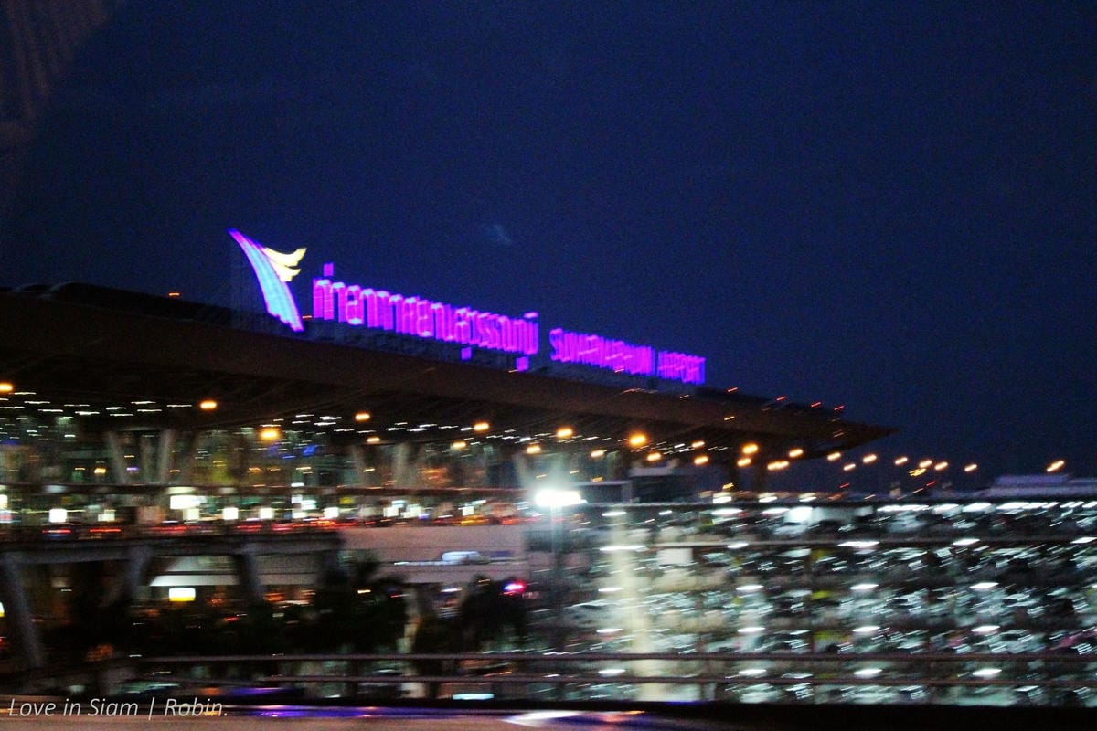 國泰航空曼谷貴賓室 -2015年全新開幕,現做麵點、特調飲料、沙發椅遠眺跑道,如家般舒適。 - 第2張圖 國泰航空曼谷貴賓室 -2015年全新開幕,現做麵點、特調飲料、沙發椅遠眺跑道,如家般舒適。