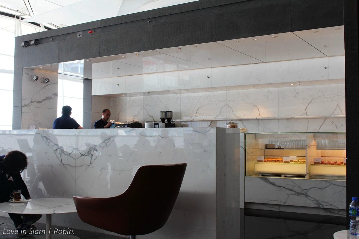 國泰航空 香港 逸連堂/寰宇堂貴賓室 – 滿足餐飲、盥洗、休憩等差旅需求(附位置及使用資格資訊) - 第26張圖 國泰航空 香港 逸連堂/寰宇堂貴賓室 – 滿足餐飲、盥洗、休憩等差旅需求(附位置及使用資格資訊)