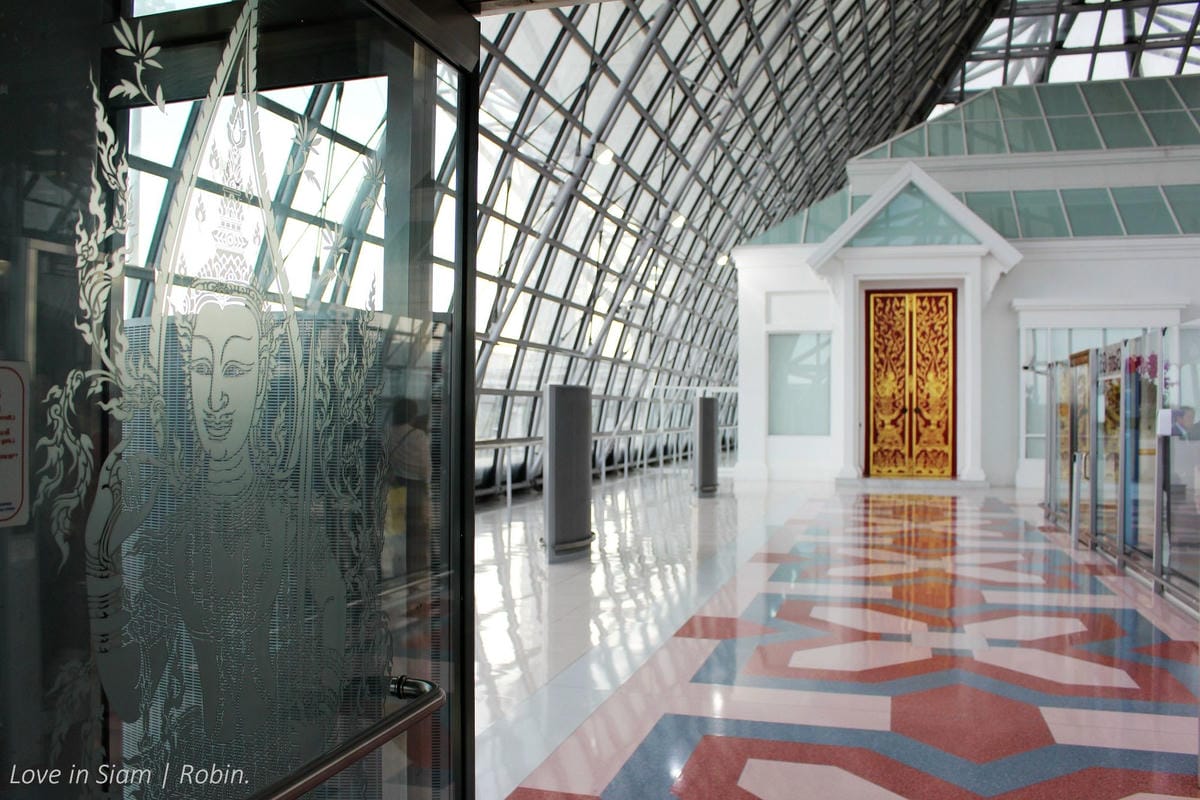 2016.05.31 國泰航空 CX700 曼谷-香港 商務艙飛行記錄-長程版反魚骨式A330、詳盡服務、餐點介紹! - 第6張圖 2016.05.31 國泰航空 CX700 曼谷-香港 商務艙飛行記錄-長程版反魚骨式A330、詳盡服務、餐點介紹!