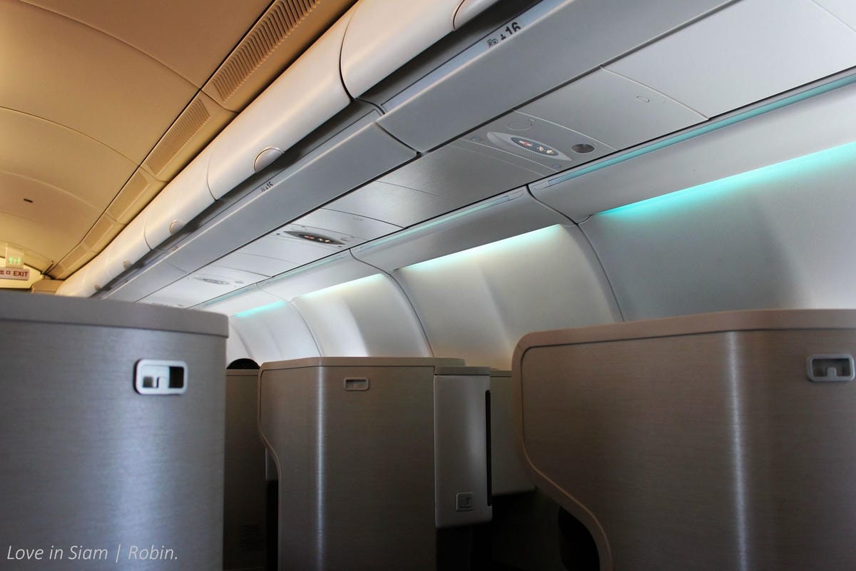 2016.05.31 國泰航空 CX700 曼谷-香港 商務艙飛行記錄-長程版反魚骨式A330、詳盡服務、餐點介紹! - 第54張圖 2016.05.31 國泰航空 CX700 曼谷-香港 商務艙飛行記錄-長程版反魚骨式A330、詳盡服務、餐點介紹!