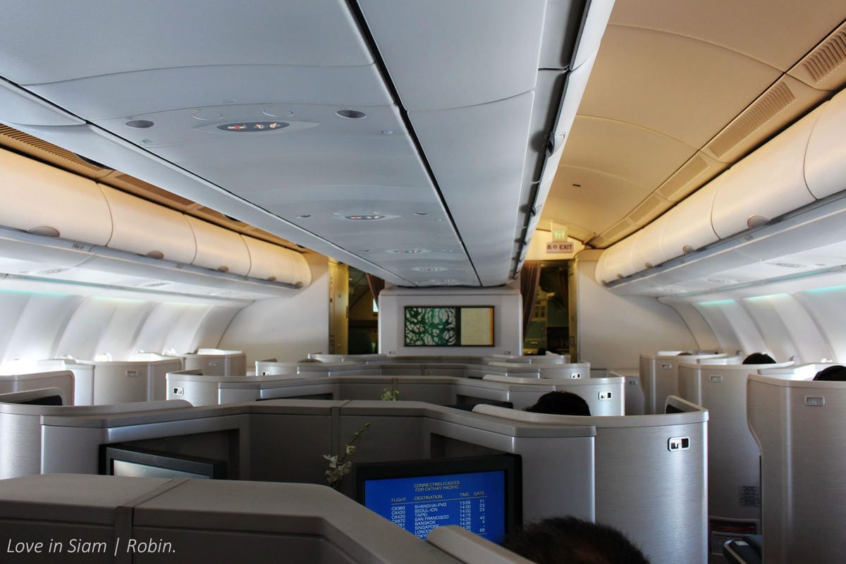 2016.05.31 國泰航空 CX700 曼谷-香港 商務艙飛行記錄-長程版反魚骨式A330、詳盡服務、餐點介紹! - 第11張圖 2016.05.31 國泰航空 CX700 曼谷-香港 商務艙飛行記錄-長程版反魚骨式A330、詳盡服務、餐點介紹!