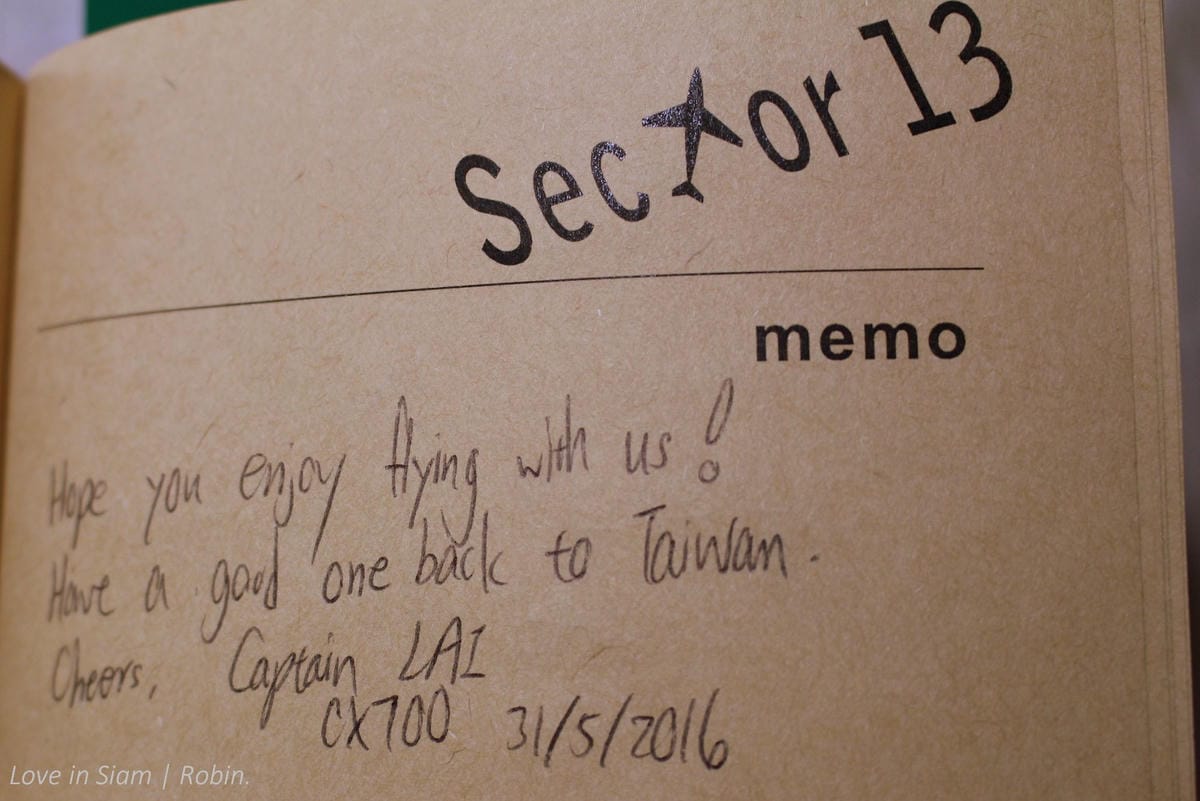 2016.05.31 國泰航空 CX700 曼谷-香港 商務艙飛行記錄-長程版反魚骨式A330、詳盡服務、餐點介紹! - 第65張圖 2016.05.31 國泰航空 CX700 曼谷-香港 商務艙飛行記錄-長程版反魚骨式A330、詳盡服務、餐點介紹!