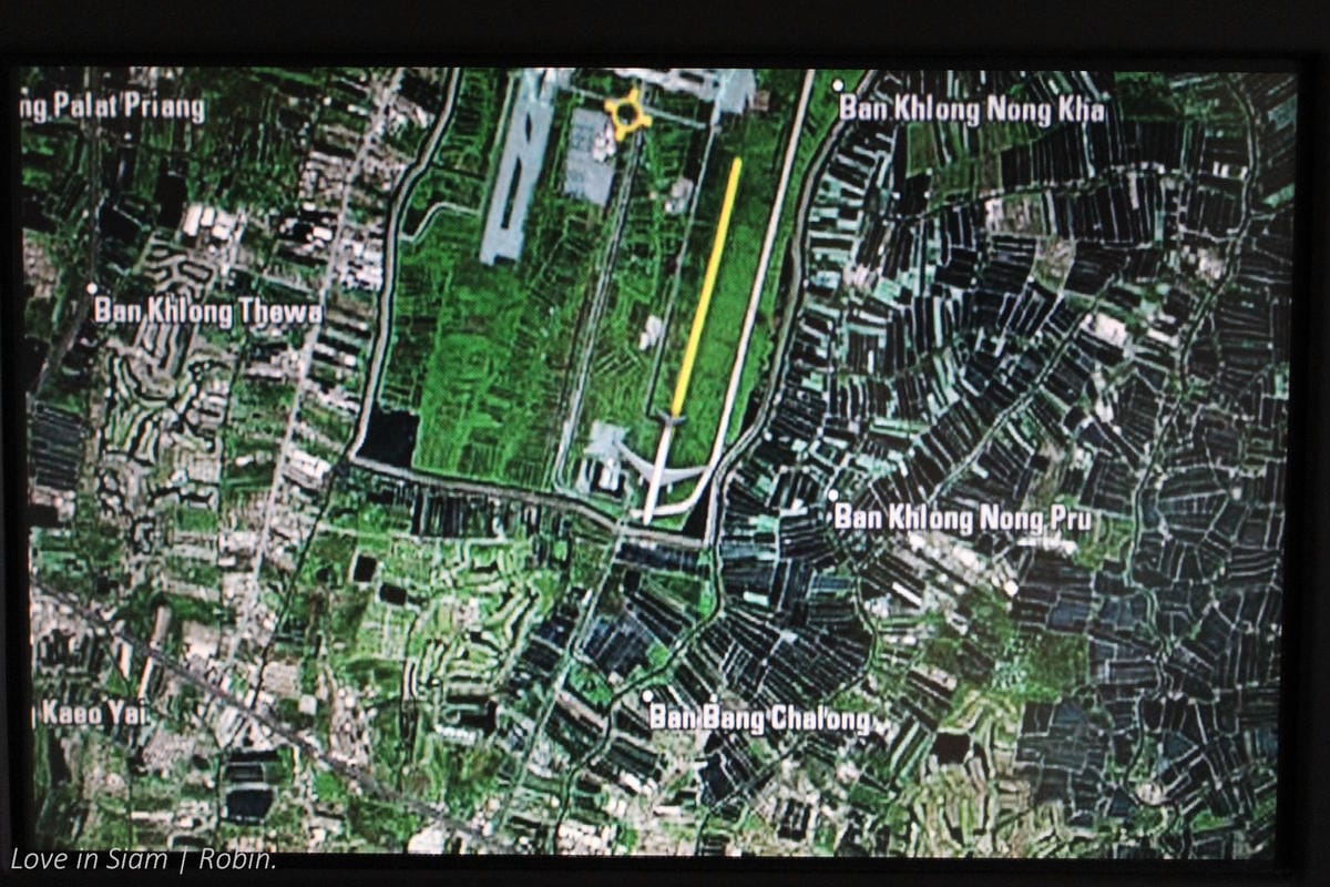 2016.05.31 國泰航空 CX700 曼谷-香港 商務艙飛行記錄-長程版反魚骨式A330、詳盡服務、餐點介紹! - 第38張圖 2016.05.31 國泰航空 CX700 曼谷-香港 商務艙飛行記錄-長程版反魚骨式A330、詳盡服務、餐點介紹!