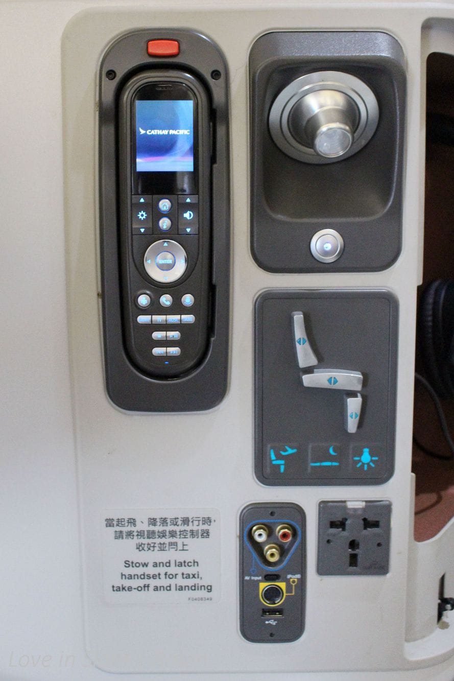 2016.05.31 國泰航空 CX700 曼谷-香港 商務艙飛行記錄-長程版反魚骨式A330、詳盡服務、餐點介紹! - 第20張圖 2016.05.31 國泰航空 CX700 曼谷-香港 商務艙飛行記錄-長程版反魚骨式A330、詳盡服務、餐點介紹!