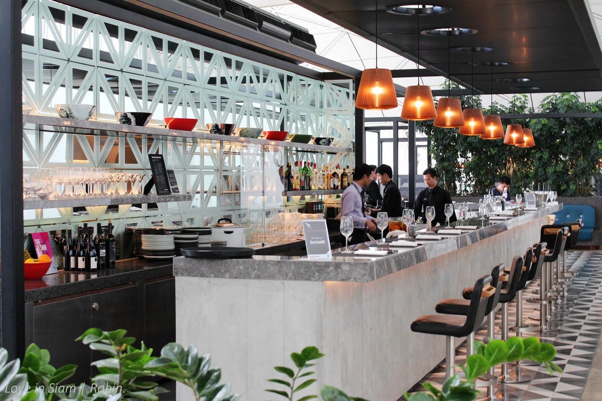 澳洲航空香港貴賓室 – 旗艦級水準,特色餐飲、寬敞環境、親切服務,寰宇一家香港商務貴賓室首選! - 第11張圖 澳洲航空香港貴賓室 – 旗艦級水準,特色餐飲、寬敞環境、親切服務,寰宇一家香港商務貴賓室首選!