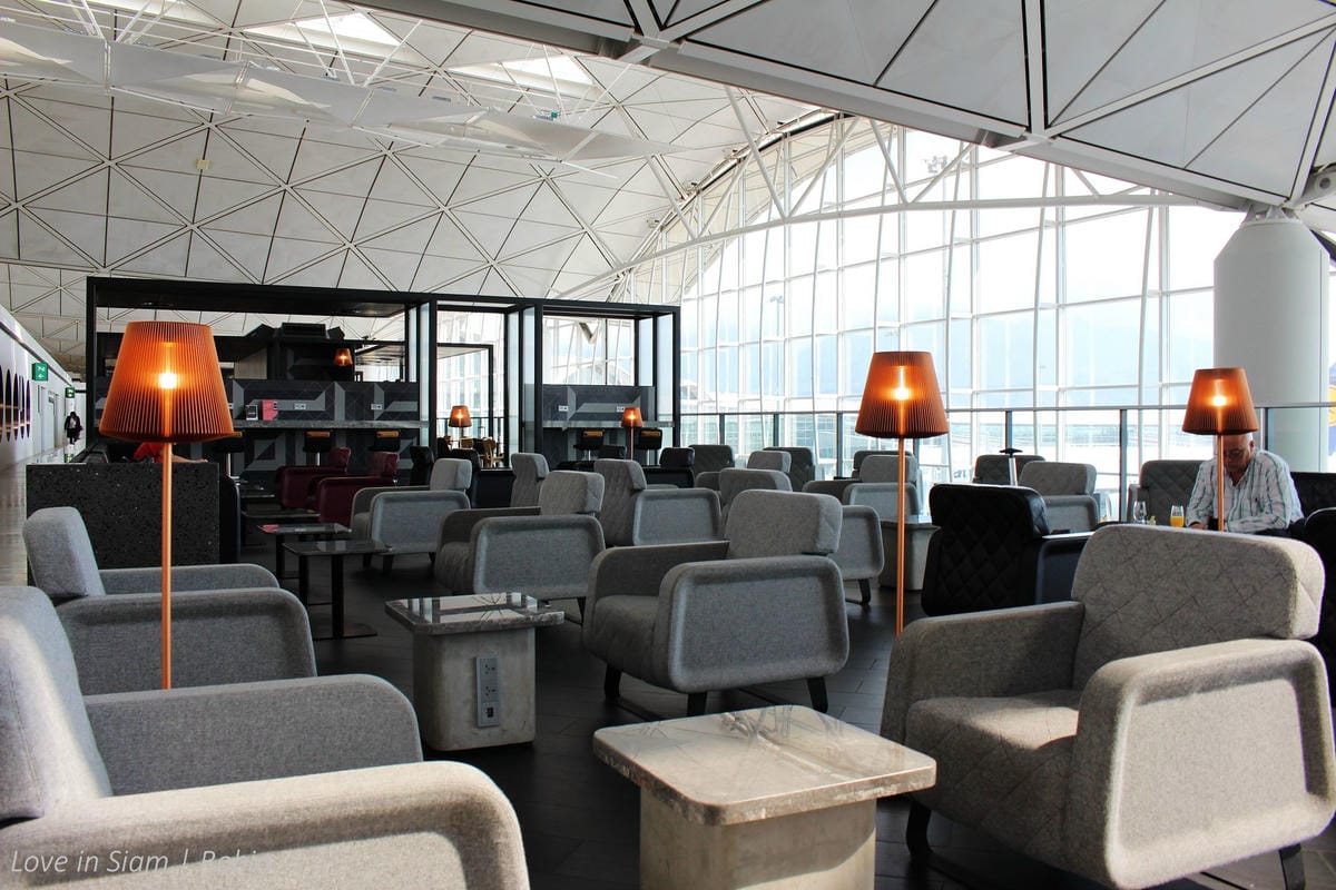 澳洲航空香港貴賓室 – 旗艦級水準,特色餐飲、寬敞環境、親切服務,寰宇一家香港商務貴賓室首選! - 第41張圖 澳洲航空香港貴賓室 – 旗艦級水準,特色餐飲、寬敞環境、親切服務,寰宇一家香港商務貴賓室首選!