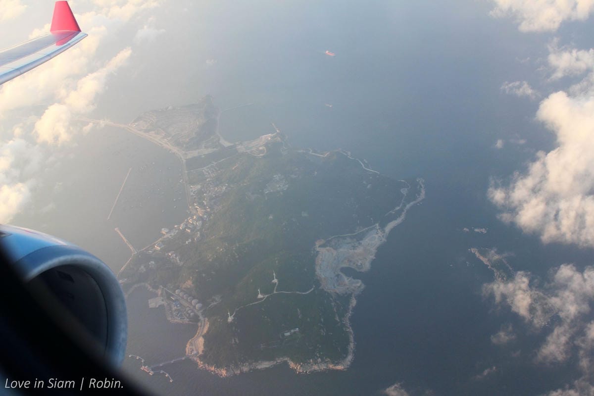 2016.05.31 港龍航空 KA482 香港-台北 A330商務艙飛行記錄-港龍初體驗,詳盡服務、餐點介紹! - 第38張圖 2016.05.31 港龍航空 KA482 香港-台北 A330商務艙飛行記錄-港龍初體驗,詳盡服務、餐點介紹!