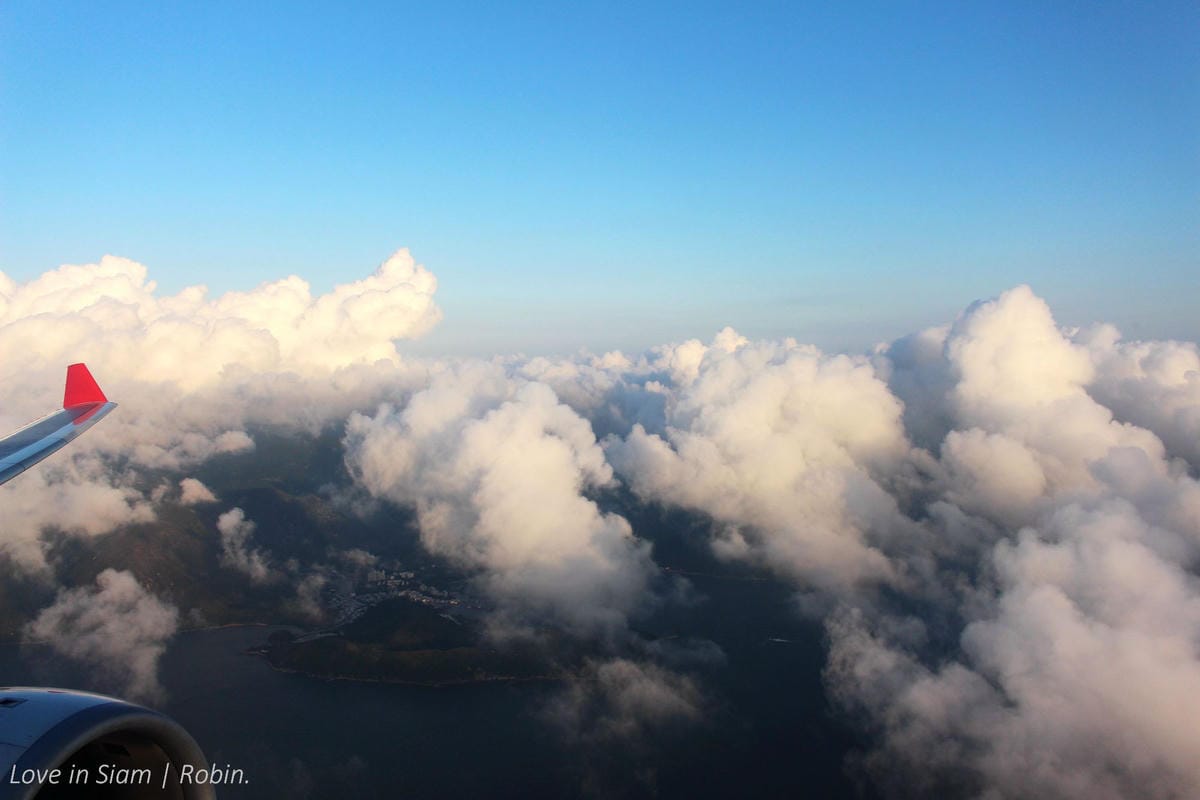 2016.05.31 港龍航空 KA482 香港-台北 A330商務艙飛行記錄-港龍初體驗,詳盡服務、餐點介紹! - 第37張圖 2016.05.31 港龍航空 KA482 香港-台北 A330商務艙飛行記錄-港龍初體驗,詳盡服務、餐點介紹!