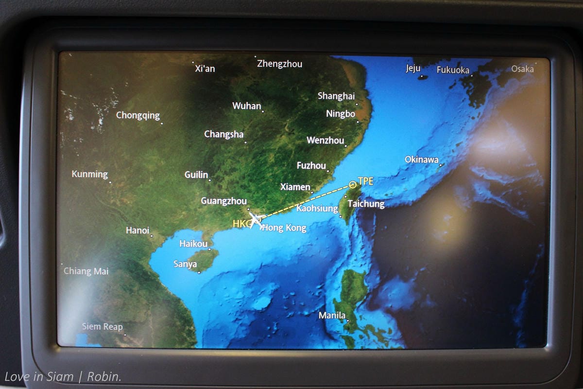 2016.05.31 港龍航空 KA482 香港-台北 A330商務艙飛行記錄-港龍初體驗,詳盡服務、餐點介紹! - 第13張圖 2016.05.31 港龍航空 KA482 香港-台北 A330商務艙飛行記錄-港龍初體驗,詳盡服務、餐點介紹!