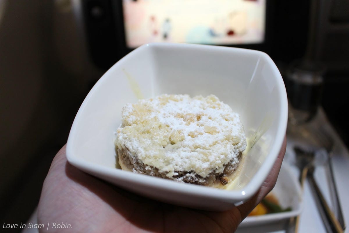 2016.05.31 港龍航空 KA482 香港-台北 A330商務艙飛行記錄-港龍初體驗,詳盡服務、餐點介紹! - 第47張圖 2016.05.31 港龍航空 KA482 香港-台北 A330商務艙飛行記錄-港龍初體驗,詳盡服務、餐點介紹!