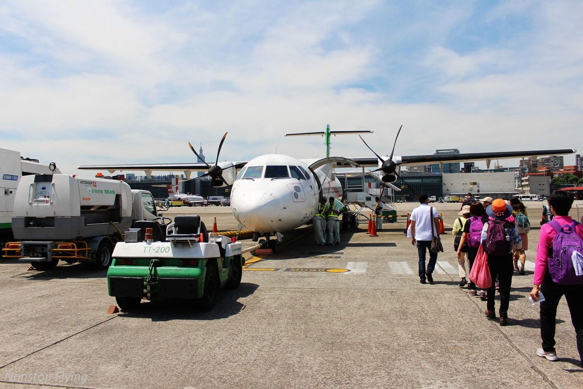 2016.06.21 立榮航空 B7-8757 台北松山-馬祖南竿 飛行記錄 -詳細圖文紀實 - 第14張圖 2016.06.21 立榮航空 B7-8757 台北松山-馬祖南竿 飛行記錄 -詳細圖文紀實