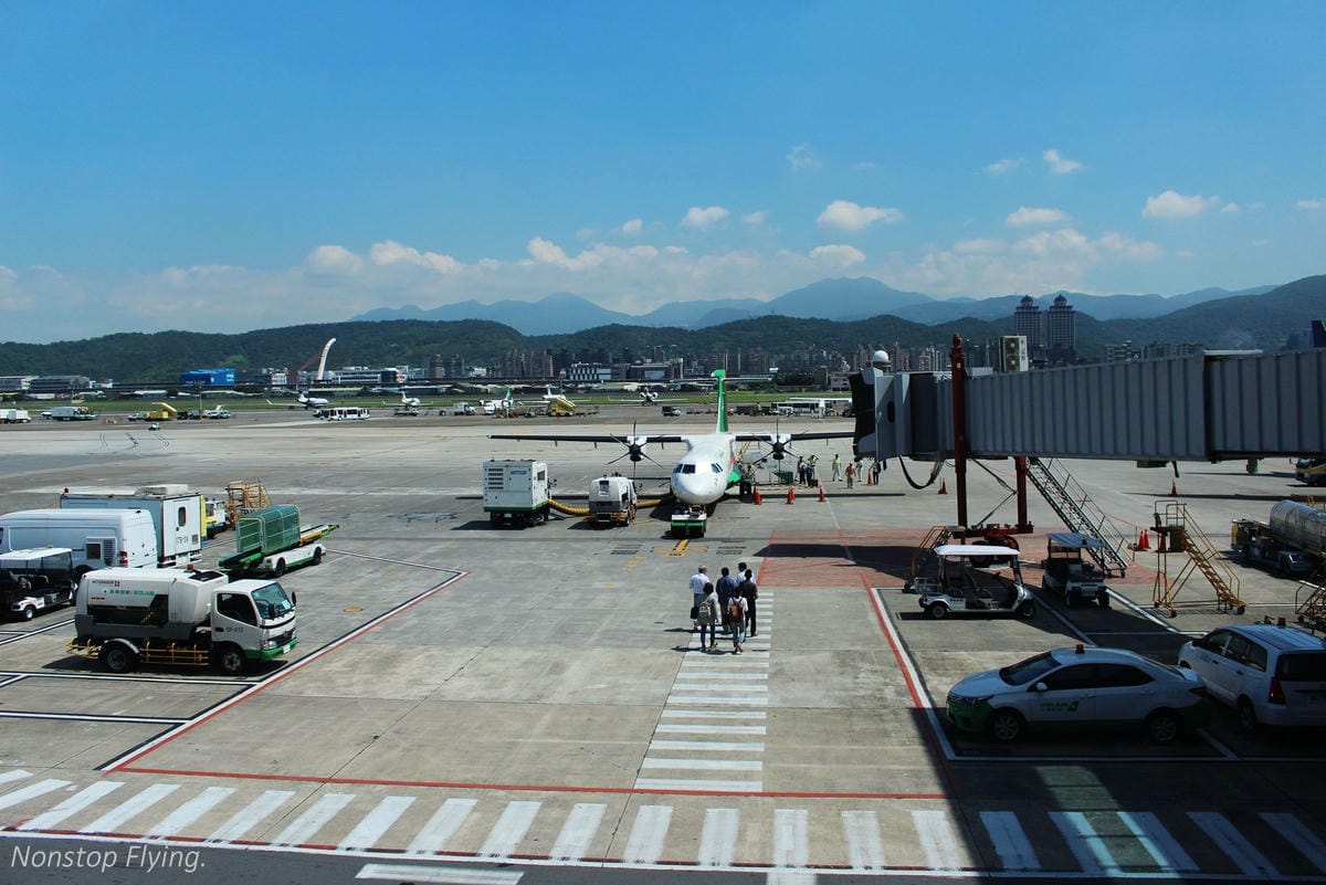 2016.06.21 立榮航空 B7-8757 台北松山-馬祖南竿 飛行記錄 -詳細圖文紀實 - 第10張圖 2016.06.21 立榮航空 B7-8757 台北松山-馬祖南竿 飛行記錄 -詳細圖文紀實