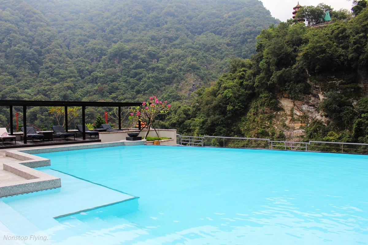 IMG_3329.jpg IMG_3329.jpg