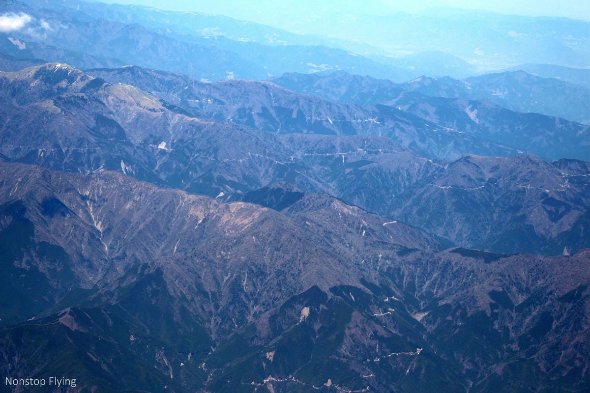 2017.04.13 日本航空JL814 桃園-關西 737飛行記錄-全機個人娛樂系統、精緻餐點、親切日式服務、大額度託運行李 - 第41張圖 2017.04.13 日本航空JL814 桃園-關西 737飛行記錄-全機個人娛樂系統、精緻餐點、親切日式服務、大額度託運行李