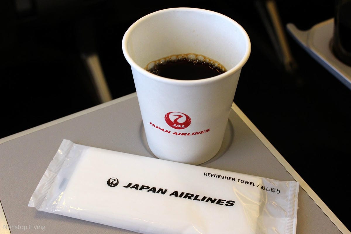 2017.04.13 日本航空JL814 桃園-關西 737飛行記錄-全機個人娛樂系統、精緻餐點、親切日式服務、大額度託運行李 - 第34張圖 2017.04.13 日本航空JL814 桃園-關西 737飛行記錄-全機個人娛樂系統、精緻餐點、親切日式服務、大額度託運行李