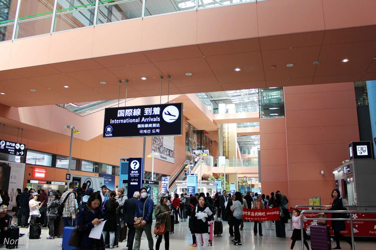 【日本大阪】關西機場Sky View觀景台拍飛機 -乘航廈免費接駁車即達!戶外賞機平台、多樣航空商品。 - 第6張圖 【日本大阪】關西機場Sky View觀景台拍飛機 -乘航廈免費接駁車即達!戶外賞機平台、多樣航空商品。