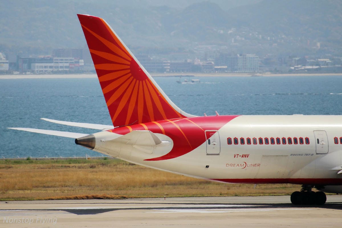 【日本大阪】關西機場Sky View觀景台拍飛機 -乘航廈免費接駁車即達!戶外賞機平台、多樣航空商品。 - 第28張圖 【日本大阪】關西機場Sky View觀景台拍飛機 -乘航廈免費接駁車即達!戶外賞機平台、多樣航空商品。
