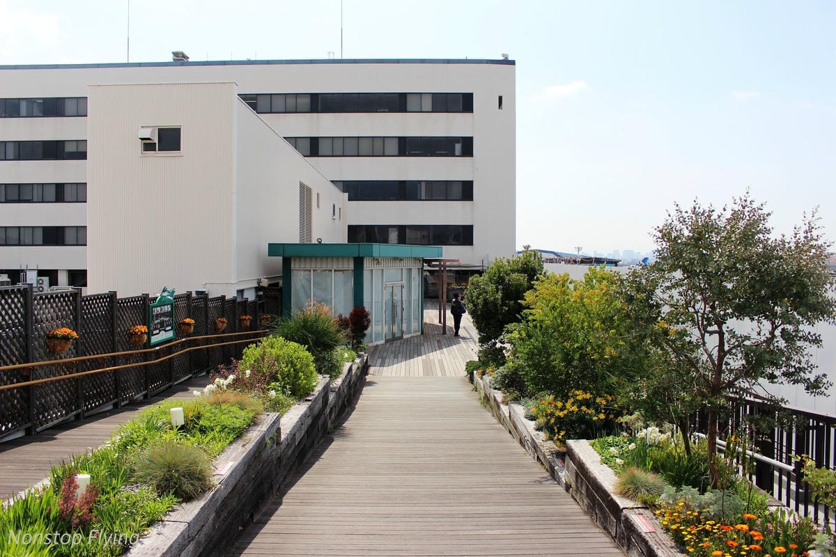 【日本大阪】伊丹機場拍飛機-美輪美奐空中花園觀景台、多樣化機型一次滿足! - 第6張圖 【日本大阪】伊丹機場拍飛機-美輪美奐空中花園觀景台、多樣化機型一次滿足!