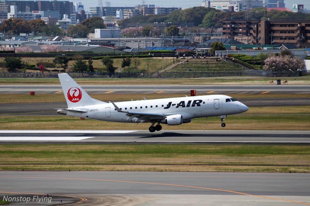 【日本大阪】伊丹機場拍飛機-美輪美奐空中花園觀景台、多樣化機型一次滿足! - 第32張圖 【日本大阪】伊丹機場拍飛機-美輪美奐空中花園觀景台、多樣化機型一次滿足!